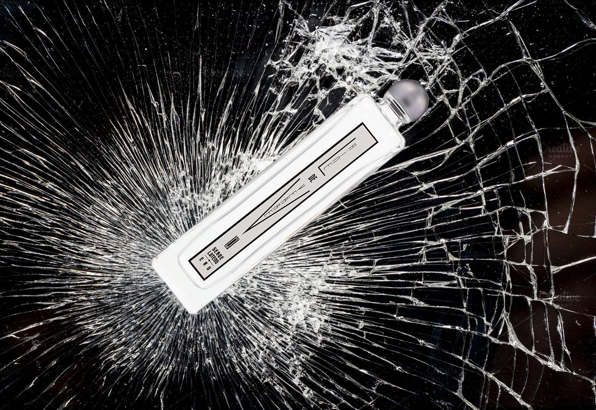 Serge Lutens - Laine de Verre